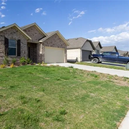 Image 2 - 415 Stoneridge Drive, Hillsboro, TX 76645, USA - House for rent