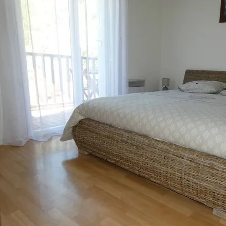 Rent this 3 bed condo on 65170 Vignec