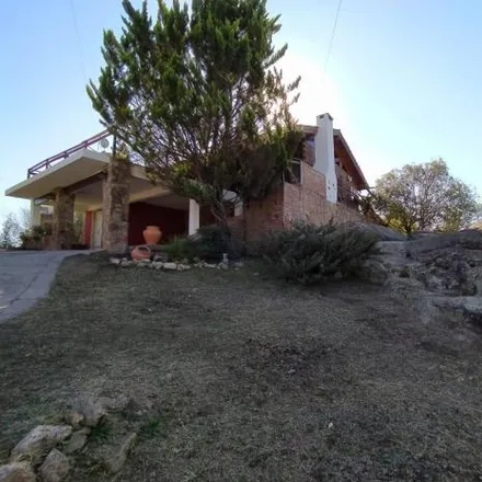 Buy this 2 bed house on Wolfgang Goethe in Departamento Punilla, Villa Carlos Paz