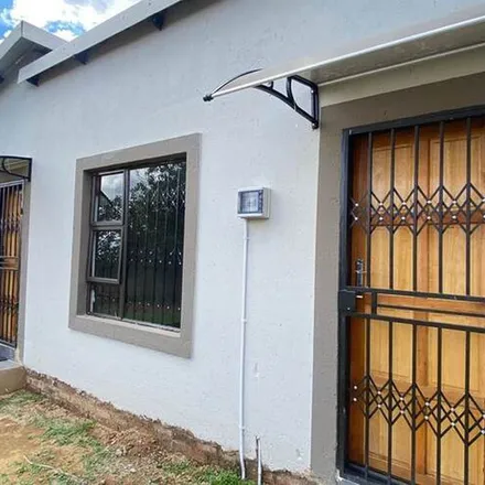 Rent this 1 bed apartment on Cadac Crescent in Crystal Park, Gauteng