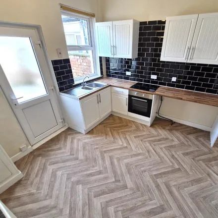 Rent this 2 bed townhouse on Anderson Street in Blackpool, FY1 4BH