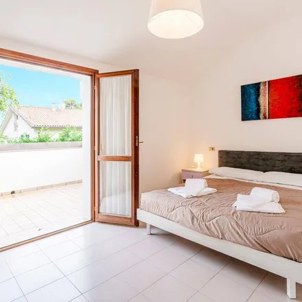Rent this 3 bed house on Via della Lepre (Albarella) in 45010 Rosolina RO, Italy