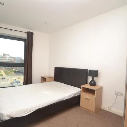 Rent this 2 bed apartment on Boman Lane in Leeds, LS10 1HQ