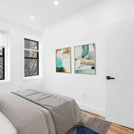 Rent this 3 bed apartment on 532 West 187th Street in New York, NY 10033