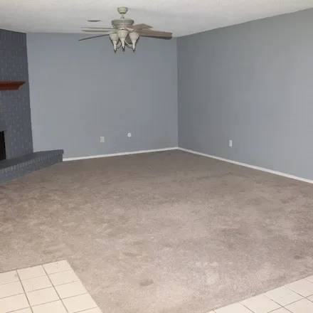 Image 7 - 646 Evelyn Lane, Burleson, TX 76028, USA - Apartment for rent