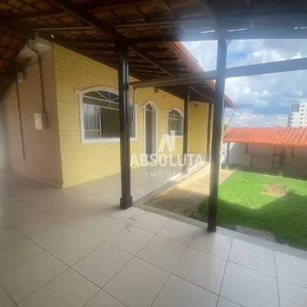 Rent this 3 bed house on Rua Duque de Caxias in Quinta das Flores, Conselheiro Lafaiete - MG