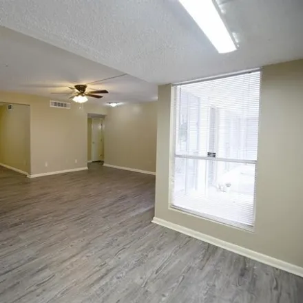 Image 5 - Country Place Drive, Houston, TX 77079, USA - Condo for sale