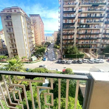 Image 3 - Via Cristofaro Scobar, 90145 Palermo PA, Italy - Apartment for rent