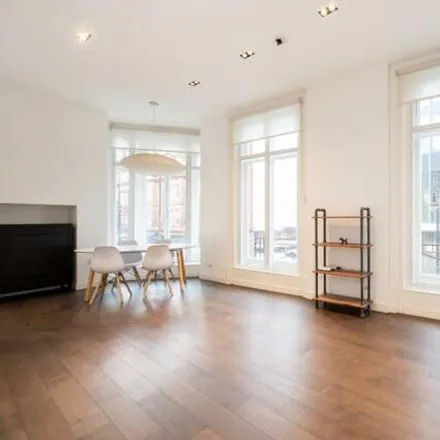Rent this 1 bed room on Omega in 451 Oxford Street, London