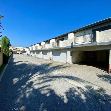 Image 3 - 13436 Tracy Street, Baldwin Park, CA 91706, USA - Townhouse for sale