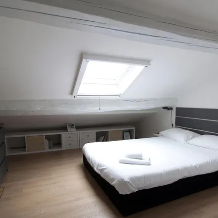 Image 6 - Great-looking studio in Navigli - Darsena  Milan 20143 - Apartment for rent