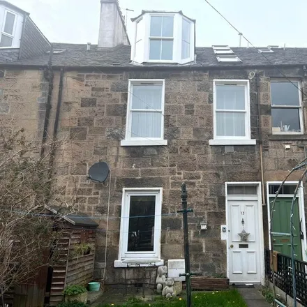 Rent this 2 bed apartment on 13 in City of Edinburgh, EH7 5SB
