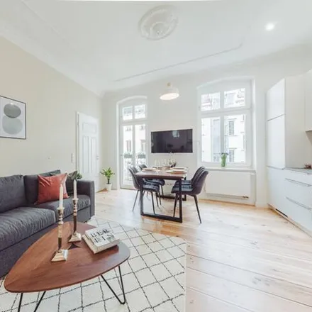 Rent this 3 bed apartment on Winsstraße 63 in 10405 Berlin, Germany