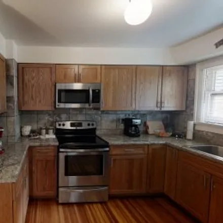 Buy this 3 bed apartment on 617 Kirk Avenue