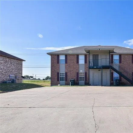 Image 1 - 5710 Greengate Drive, Killeen, TX 76543, USA - Duplex for sale