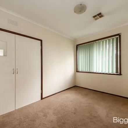 Image 3 - Fernvale Crescent, Wheelers Hill VIC 3150, Australia - Apartment for rent