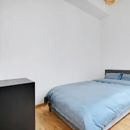 Rent this 2 bed apartment on Rue du Temple in 75003 Paris, France