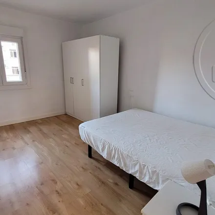 Image 3 - Bajada de Rumayor, 12, 39006 Santander, Spain - Apartment for rent
