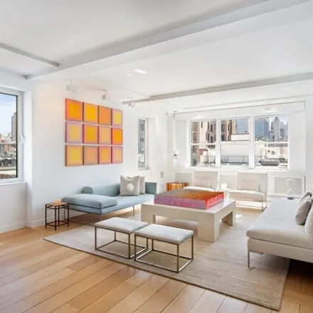 Image 2 - 3 East 69th Street, New York, NY 10021, USA - Apartment for sale