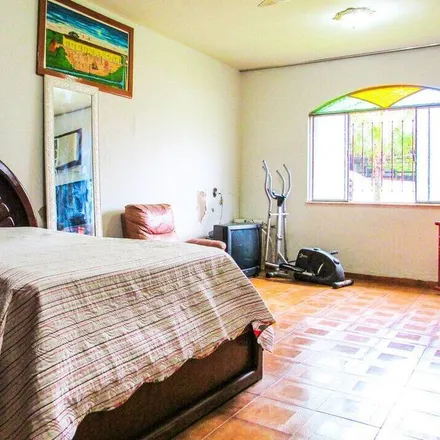 Rent this 4 bed house on Magé in Região Metropolitana do Rio de Janeiro, Brazil