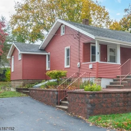 Buy this 2 bed house on Cotter Avenue in Butler, Morris County