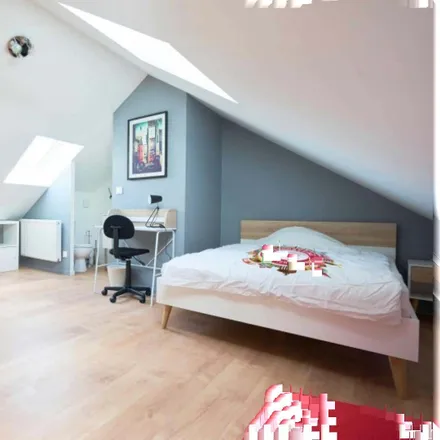 Rent this 2 bed room on 20 Rue Jacquemars Giélée in 59800 Lille, France