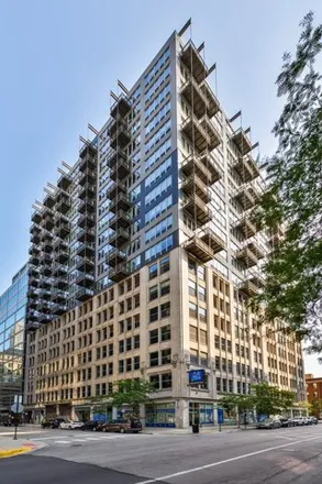 Buy this 2 bed condo on 565 West Quincy Street in Chicago, IL 60661