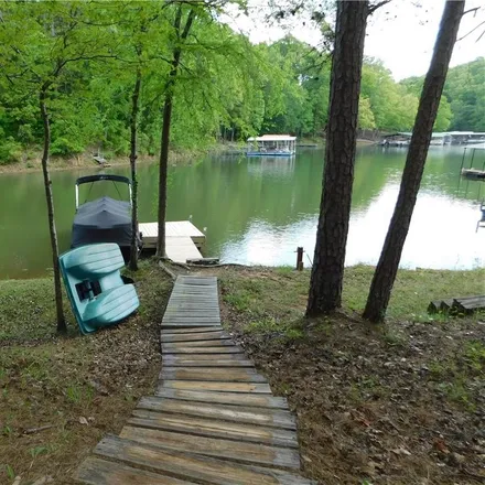 Buy this 2 bed house on 698 Shelor Ferry Road in Port Bass, Oconee County