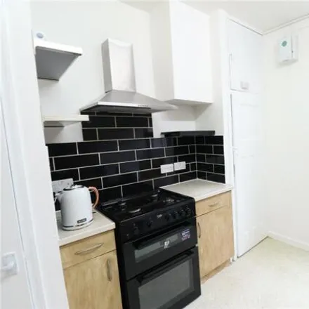 Image 2 - Marlow Court, London, NW9 6EB, United Kingdom - Room for rent