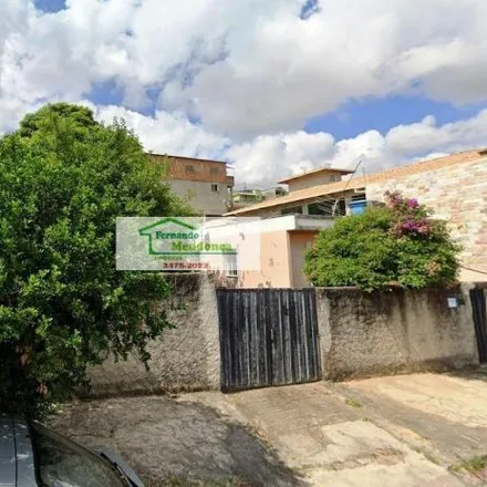 Buy this 3 bed house on Espigão Material de Construção in Rua Andirá, Regional Oeste