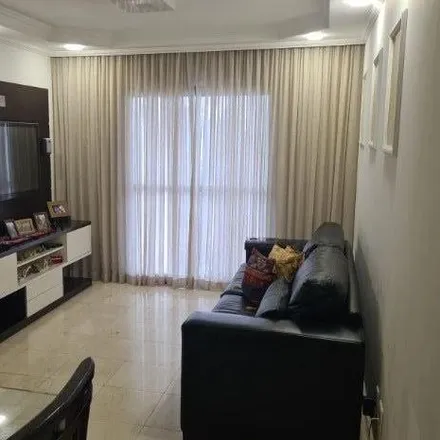 Buy this 3 bed apartment on Rua Aguapeí 671 in Vila Gomes Cardim, São Paulo - SP