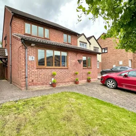 Buy this 4 bed house on Spinney Grove in Hereford, HR1 1AY