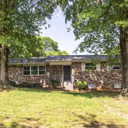 Buy this 3 bed house on 2216 Laurinda Rd in Knoxville, Tennessee