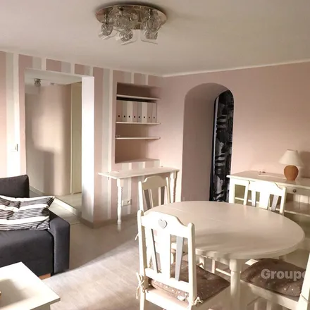 Rent this 2 bed apartment on 3 Impasse Figon in 84300 Cavaillon, France