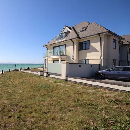 Image 9 - Ocean Point, 52 Southbourne Coast Road, Wick, BH6 4ER, United Kingdom - Apartment for rent