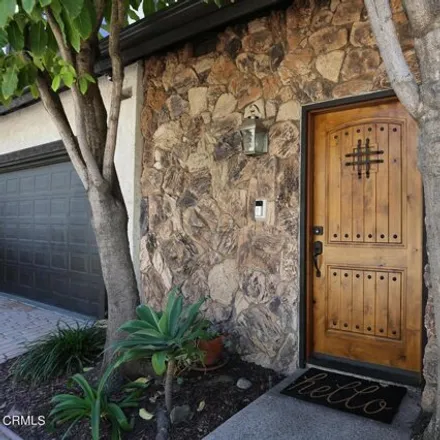 Image 3 - Burmar School, Hayvenhurst Avenue, Los Angeles, CA 91436, USA - Condo for sale