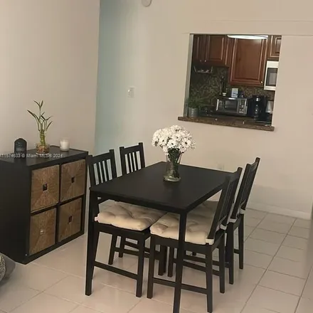 Image 3 - unnamed road, Doral, FL 33122, USA - Apartment for rent