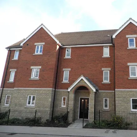Rent this 2 bed duplex on Knights Maltings in Frome, BA11 1FJ