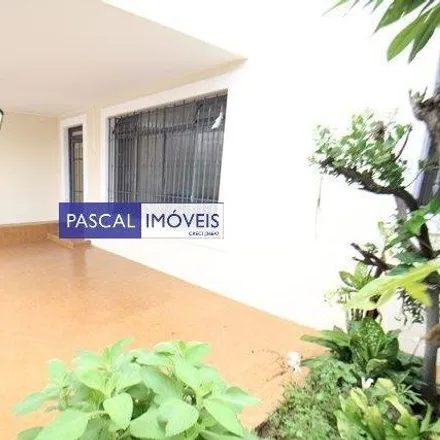 Buy this 2 bed house on Rua Maria Perez Auge in Campo Belo, São Paulo - SP