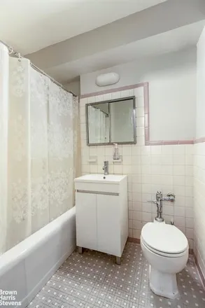 Image 4 - 239 EAST 79TH STREET 7D in New York - Apartment for sale