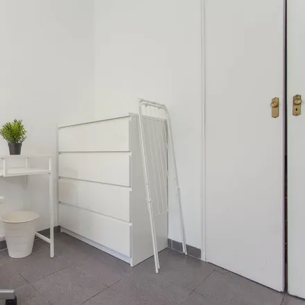 Image 3 - Carrer del Pintor Dalmau, 1, 46022 Valencia, Spain - Room for rent