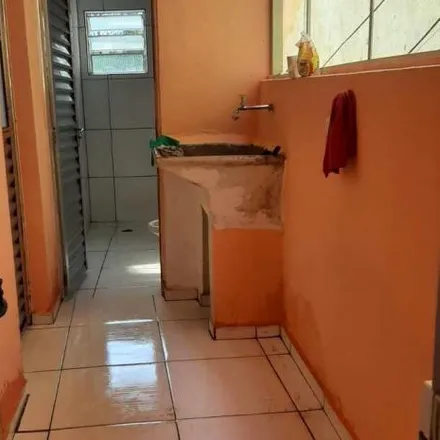 Buy this 2 bed house on Rua Pérola in Centro, Santana de Parnaíba - SP