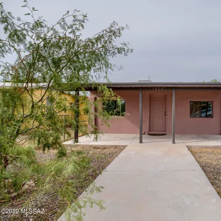 Buy this 3 bed house on 1608 West Saint Clair Street in Tucson, AZ 85745