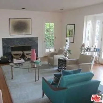 Image 3 - 8299 Presson Place, Los Angeles, CA 90069, USA - House for sale