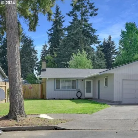 Buy this 3 bed house on 1320 Chase Street in Eugene, OR 97402