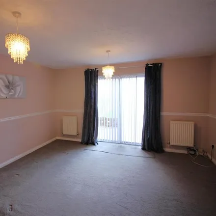 Image 5 - Victoria Gate, Harlow, CM17 9PH, United Kingdom - Townhouse for rent