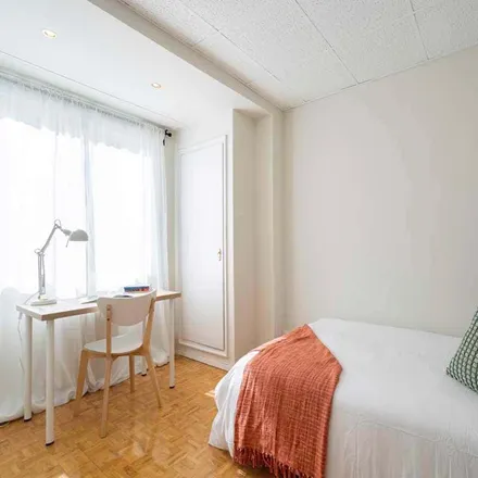 Image 4 - Paseo de la Castellana, 175, 28046 Madrid, Spain - Room for rent
