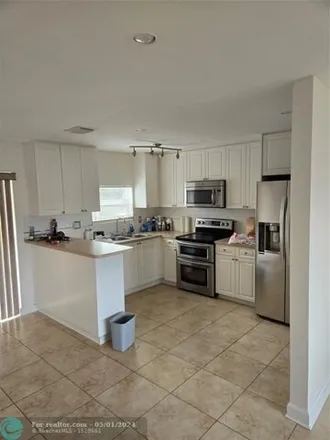 Image 4 - 5085 Southwest 94th Way, Cooper City, FL 33328, USA - House for rent