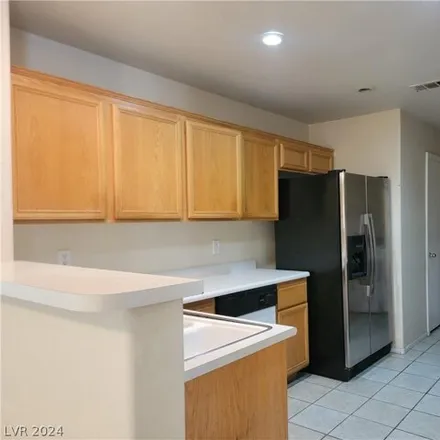 Image 5 - 3823 Starfield Lane, Spring Valley, NV 89147, USA - House for rent