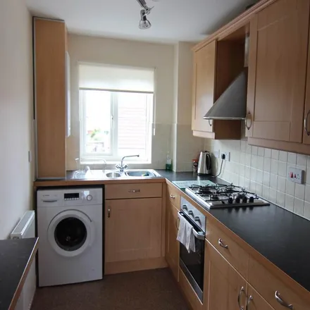 Image 2 - Stroud Way, Weston-super-Mare, BS24 7HT, United Kingdom - Apartment for rent